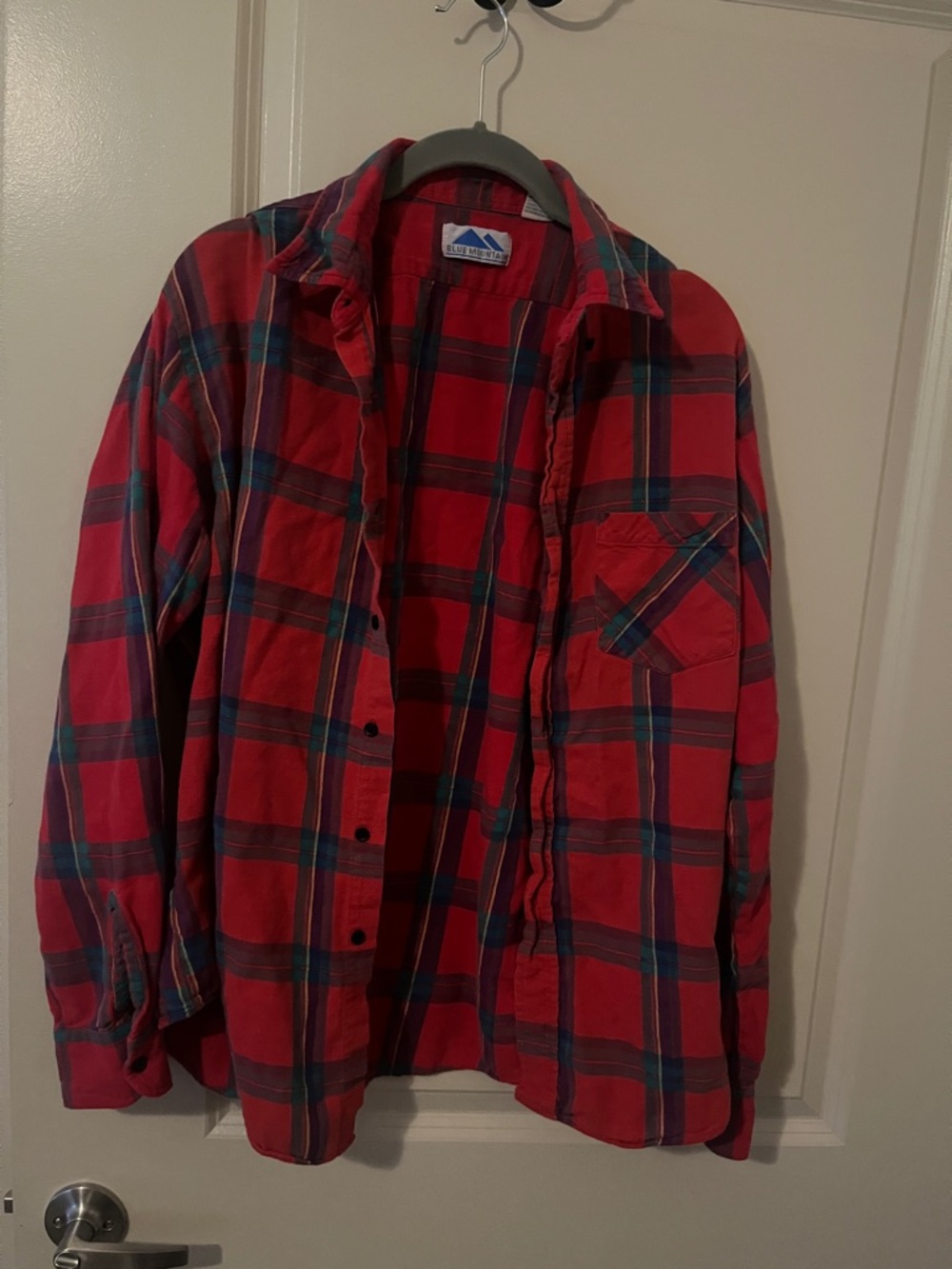 Red Plaid Button-Up Flannel Shirt vintage y2k 90s grunge large